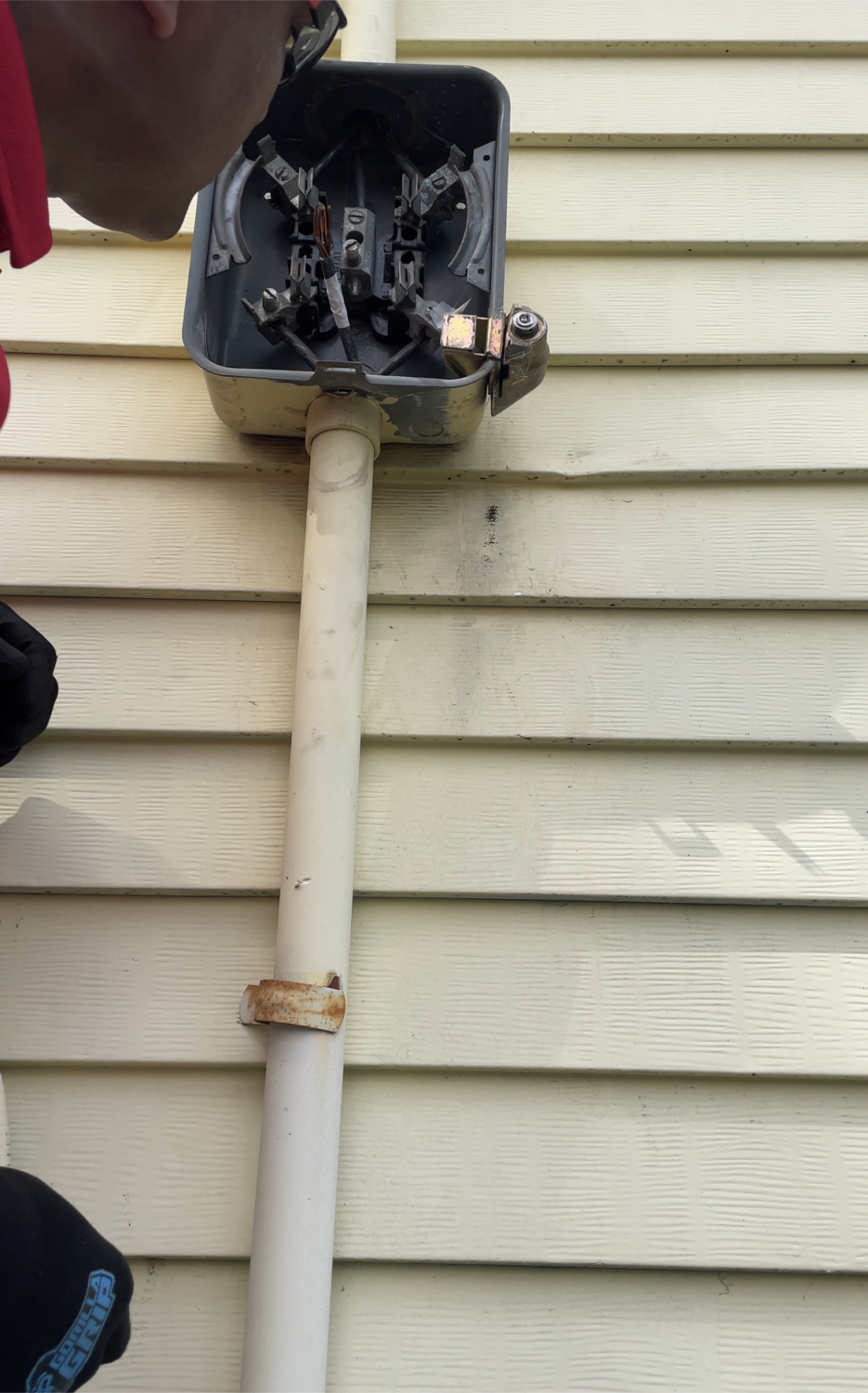 Sameday Electrician services. Residential & Light Commercial ...